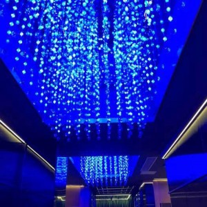 杭州日薪高的酒吧ktv招聘商务礼仪,小费能给多少_