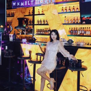 杭州豪华的夜场ktv招聘包厢气氛组,有学历要求吗？