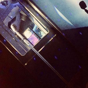 杭州临安区高虹镇附近ktv招聘包厢服务员,全职上班收入多少