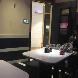 杭州中低端夜总会招聘商务接待,加班双倍工资吗？